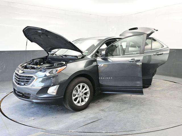 Photo of 2021 Nightfall Gray Metallic Chevrolet Equinox
