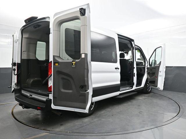 Photo of 2022 Oxford White Ford Transit-350