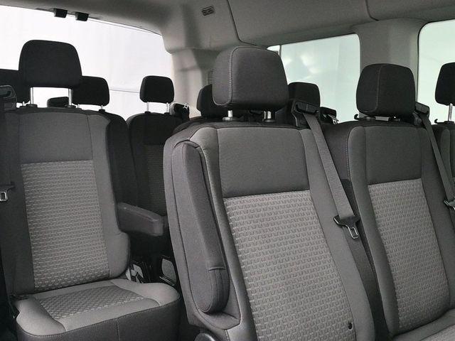 Photo of 2022 Oxford White Ford Transit-350