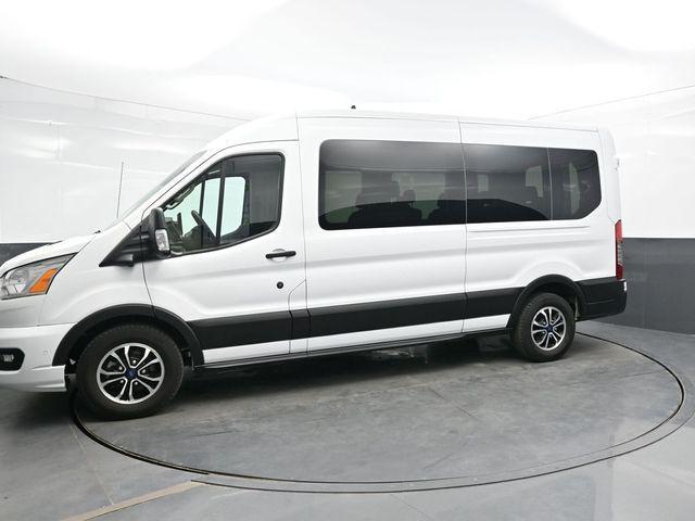 Photo of 2022 Oxford White Ford Transit-350