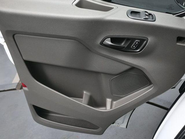 Photo of 2022 Oxford White Ford Transit-350