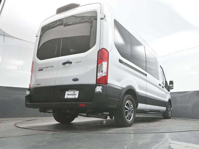 Photo of 2022 Oxford White Ford Transit-350