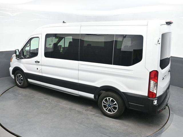Photo of 2022 Oxford White Ford Transit-350