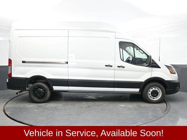 Photo of 2023 Oxford White Ford Transit-250
