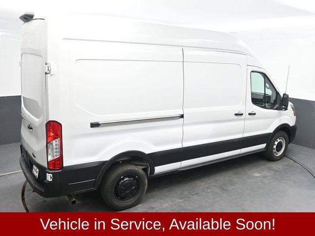 Photo of 2023 Oxford White Ford Transit-250