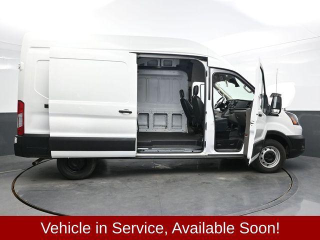 Photo of 2023 Oxford White Ford Transit-250