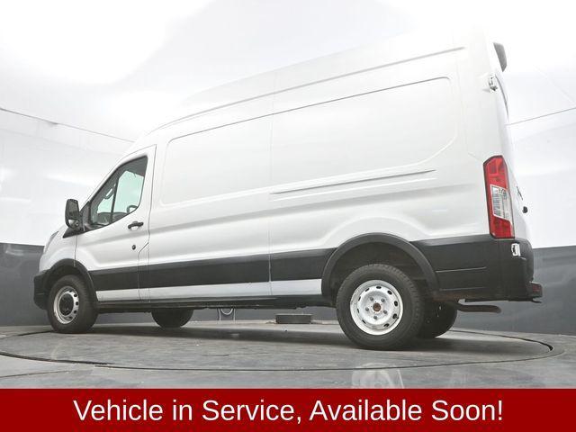 Photo of 2023 Oxford White Ford Transit-250