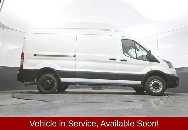 Photo of 2023 Oxford White Ford Transit-250