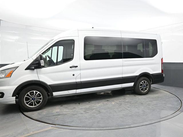 Photo of 2022 Oxford White Ford Transit-350