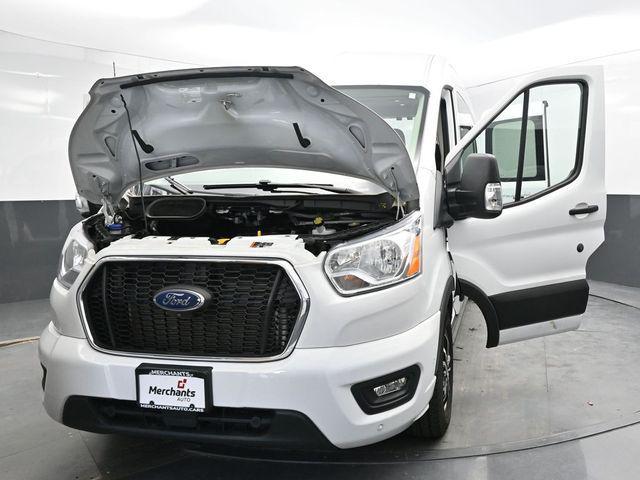 Photo of 2022 Oxford White Ford Transit-350