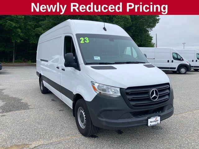Photo of 2023 White Mercedes-Benz Sprinter 2500