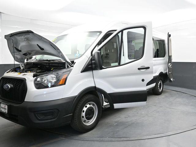 Photo of 2024 Oxford White Ford Transit-350