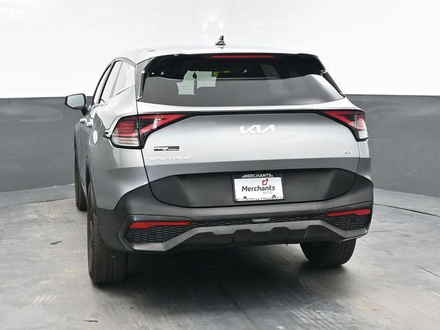 Photo of 2023 Steel Gray Kia Sportage