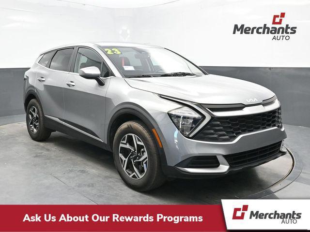 Photo of 2023 Steel Gray Kia Sportage