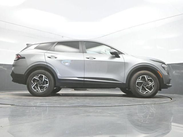 Photo of 2023 Steel Gray Kia Sportage