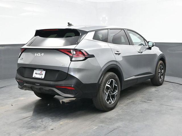 Photo of 2023 Steel Gray Kia Sportage