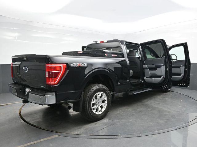 Photo of 2022 Agate Black Metallic Ford F-150