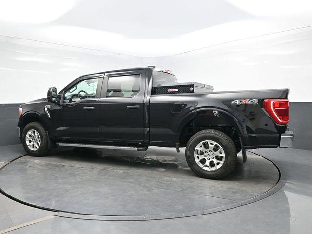 Photo of 2022 Agate Black Metallic Ford F-150
