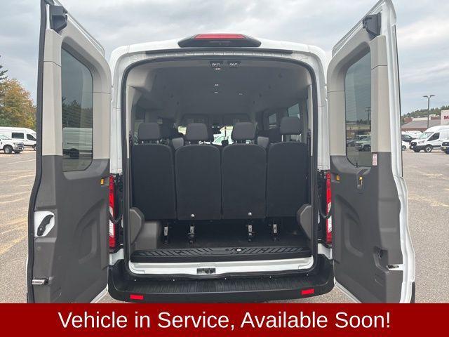 Photo of 2022 Oxford White Ford Transit-350