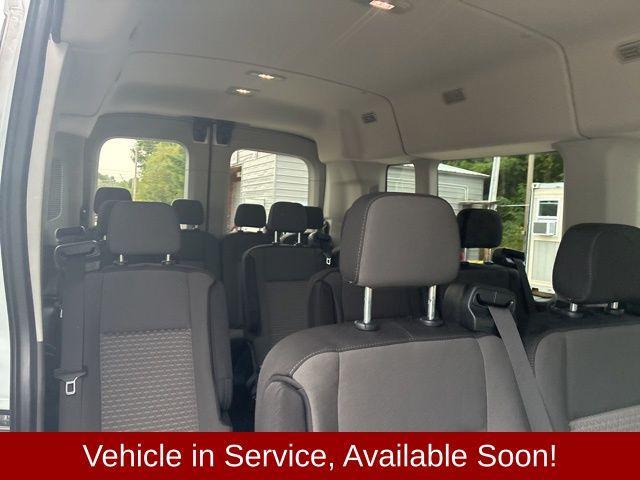 Photo of 2022 Oxford White Ford Transit-350