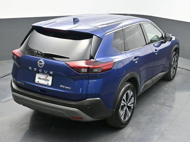 Photo of 2021 Caspian Blue Metallic Nissan Rogue
