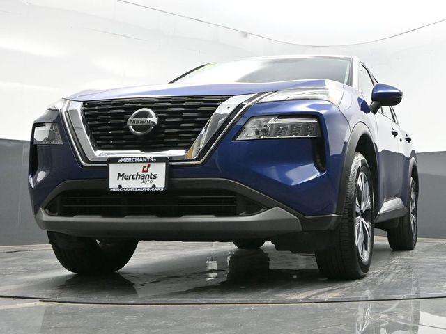 Photo of 2021 Caspian Blue Metallic Nissan Rogue