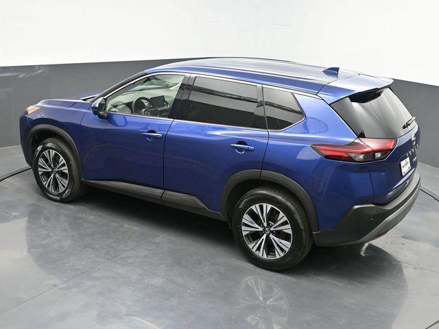Photo of 2021 Caspian Blue Metallic Nissan Rogue