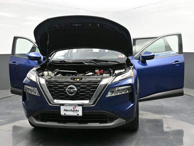 Photo of 2021 Caspian Blue Metallic Nissan Rogue