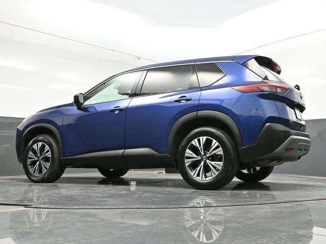 Photo of 2021 Caspian Blue Metallic Nissan Rogue