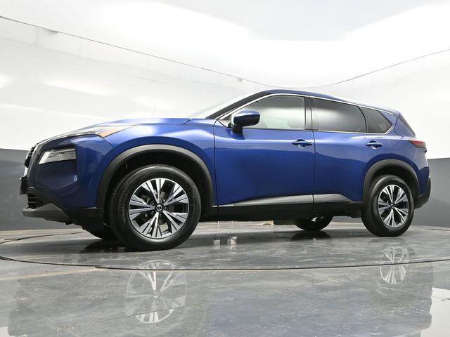 Photo of 2021 Caspian Blue Metallic Nissan Rogue