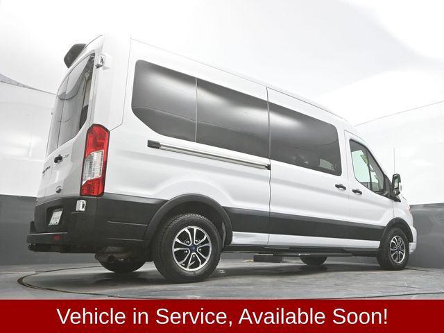 Photo of 2022 Oxford White Ford Transit-350