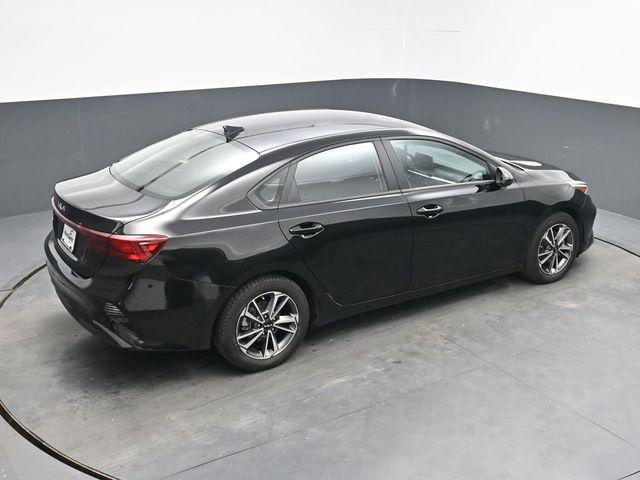 Photo of 2023 Aurora Black Kia Forte