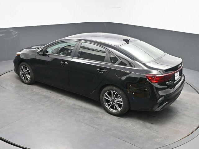 Photo of 2023 Aurora Black Kia Forte