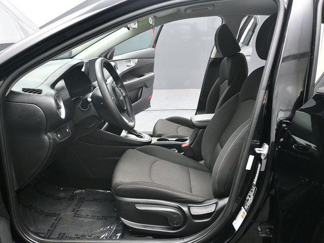 Photo of 2023 Aurora Black Kia Forte