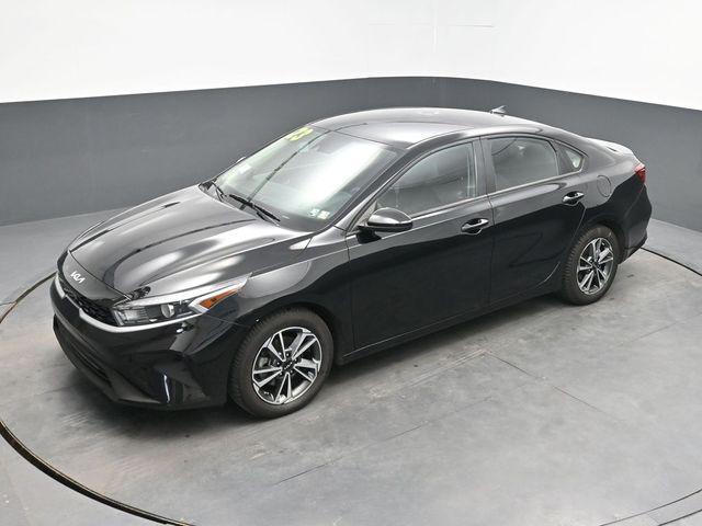 Photo of 2023 Aurora Black Kia Forte
