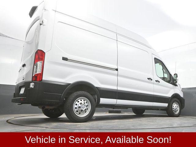 Photo of 2022 Oxford White Ford Transit-350
