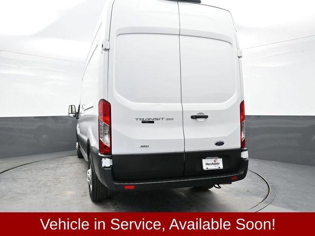 Photo of 2022 Oxford White Ford Transit-350