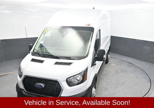 Photo of 2022 Oxford White Ford Transit-350