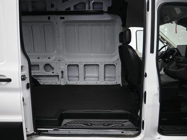Photo of 2022 Oxford White Ford Transit-350