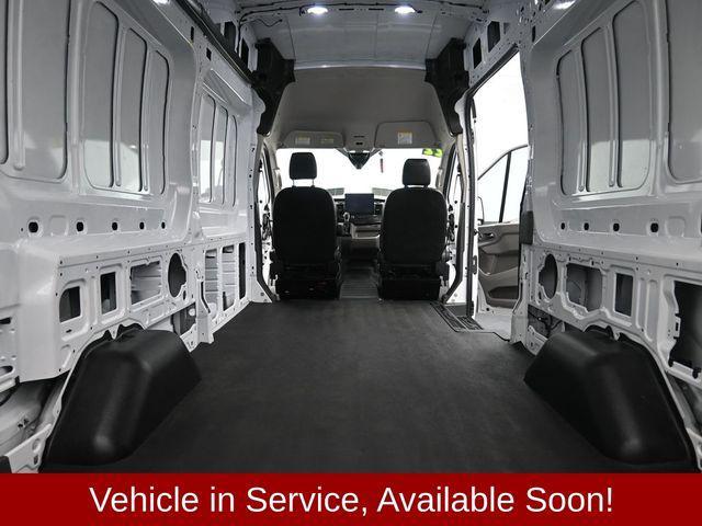 Photo of 2022 Oxford White Ford Transit-350