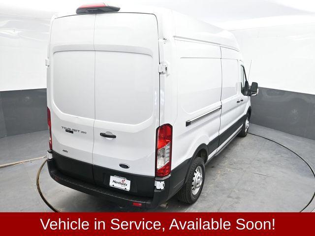 Photo of 2022 Oxford White Ford Transit-350