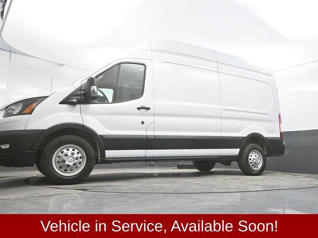 Photo of 2022 Oxford White Ford Transit-350