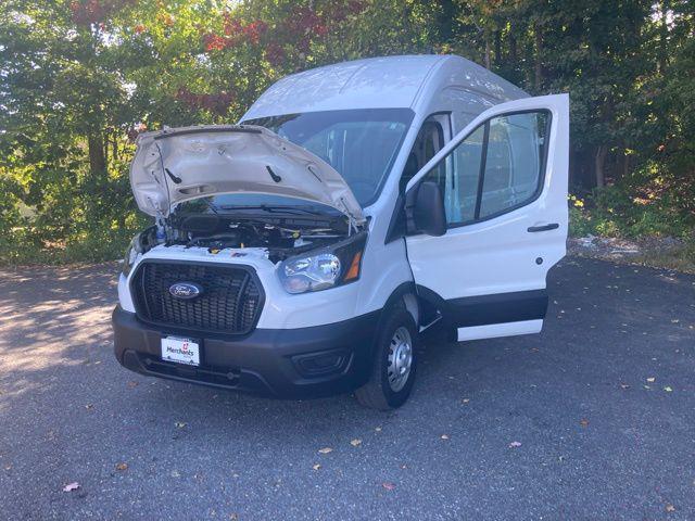Photo of 2024 Oxford White Ford Transit-350