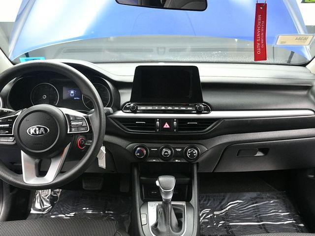 Photo of 2021 Deep Sea Blue Kia Forte