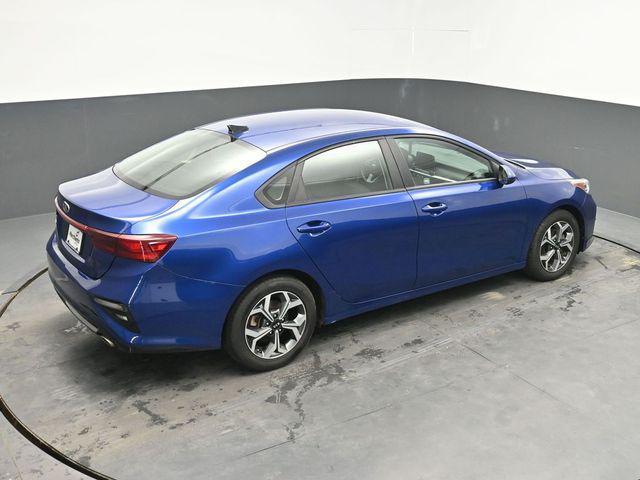 Photo of 2021 Deep Sea Blue Kia Forte