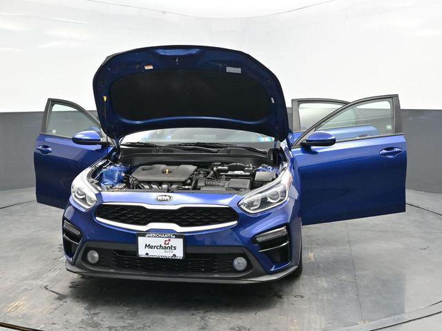Photo of 2021 Deep Sea Blue Kia Forte