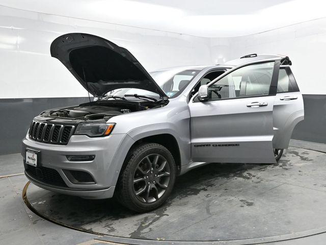 Photo of 2020 Billet Silver Metallic Clearcoat Jeep Grand Cherokee