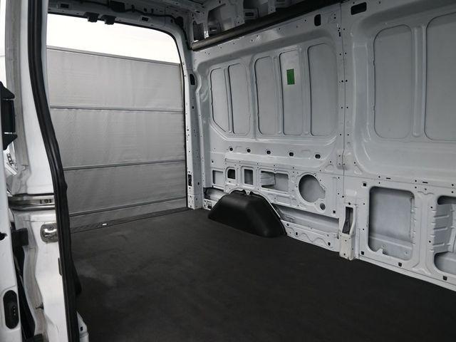 Photo of 2022 Oxford White Ford Transit-350