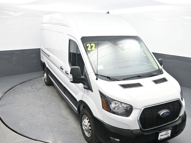 Photo of 2022 Oxford White Ford Transit-350