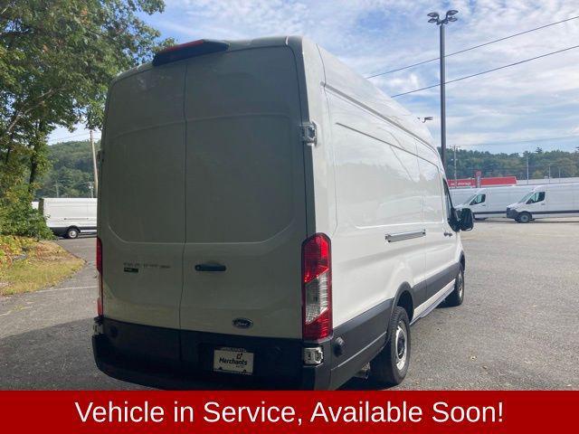 Photo of 2024 Agate Black Metallic Ford Transit-350